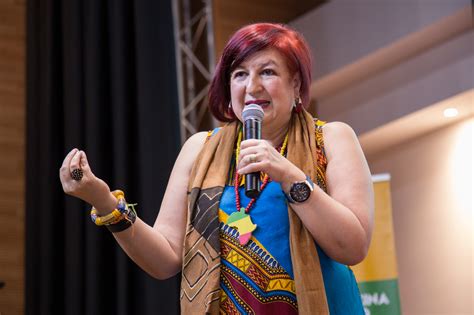 Frases de Diana Uribe (19 citas) | Frases de famosos