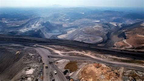 Which is the largest coal mine in India?