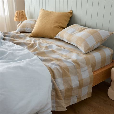 Eve Linen - Riley Gingham Bed Sheets | Sheet Society