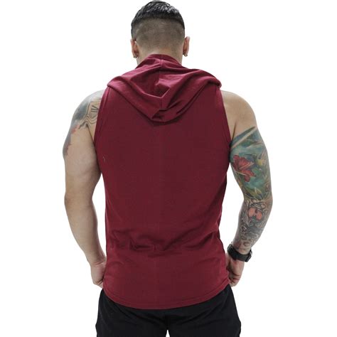 Polera Musculosa Capucha gym warrior manga cero burdeo - ADEMAN