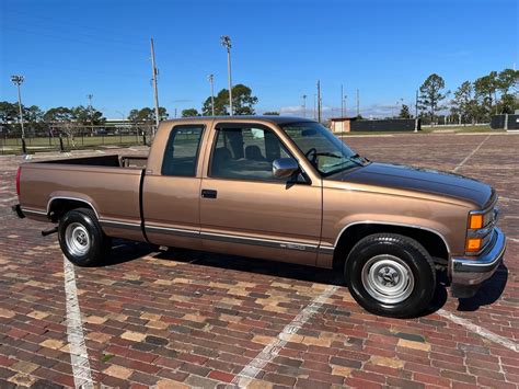 1994 Chevrolet Silverado at Kissimmee 2022 as L288 - Mecum Auctions