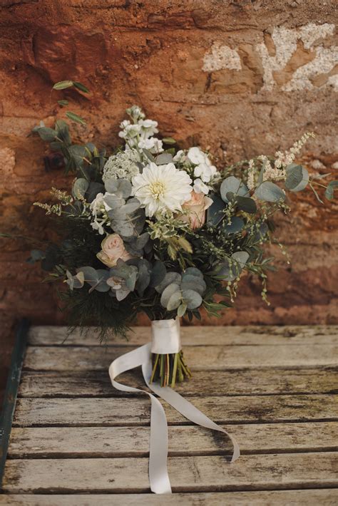 Rustic Wedding Bouquets