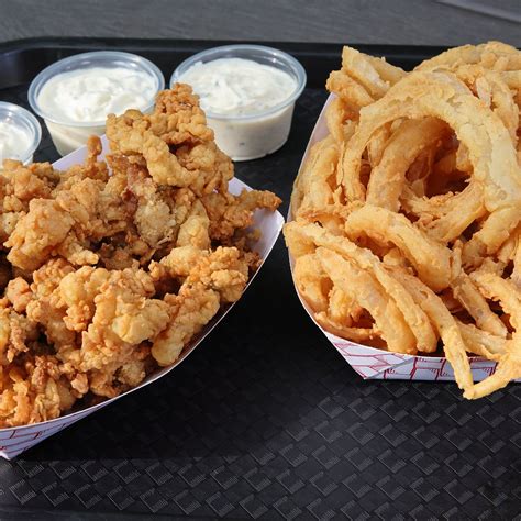 HOWARDS DRIVE IN, West Brookfield - Restaurant Reviews, Photos & Phone ...