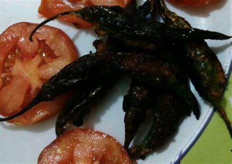 Chilli pakora Recipe by Jayashree Mallick - Cookpad