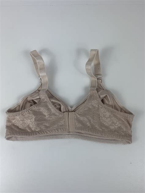 Bali Woman’s Size 38B Wireless Soft Cup Bra-2632 - Gem