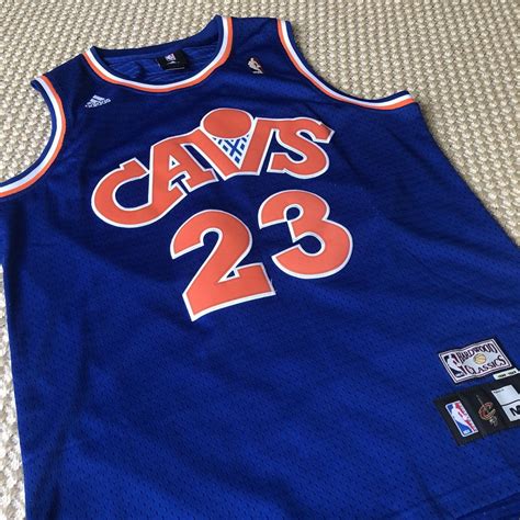 LeBron James Cavs Throwback Jersey size M but fits... - Depop