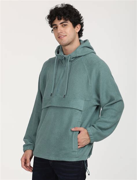 Men's Solid Green Hooded Sweatshirt – Levis India Store