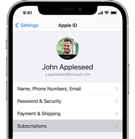 Add & Remove Contacts to VIP Mail Lists in iOS
