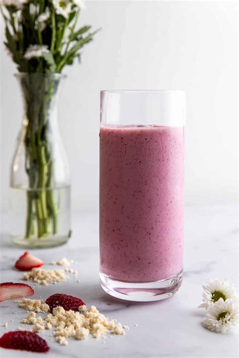 Strawberry Protein Shake - Food Faith Fitness