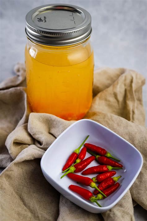 Hawaiian Chili Pepper Water - Keeping It Relle