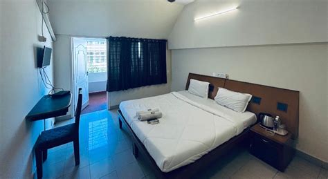 Book Hotel Iham Paradise in Mangalore on Brevistay