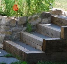 marche en exterieur marches bois et b 233 ton jardin en pente sloping garden marche en exterieur marches bois et b 233 ton jardin en pente sloping garden