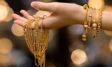 Doonside jewellery thief warning | South Coast Sun