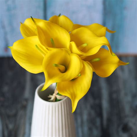 Lime Yellow Calla Lily Bouquet Yellow Calla Lilies Wedding Flowers ...