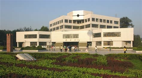 河北大学信息技术中心