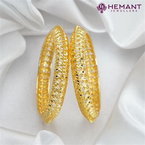 Traditional Maharashtrian Kolhapuri Micro Gold Plated Namaskar Toda ...