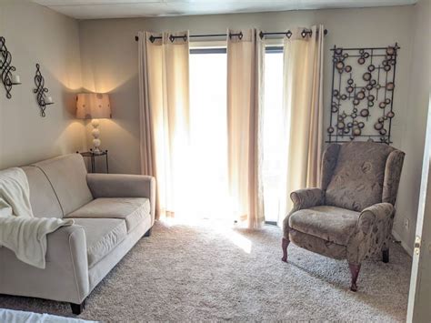 Gladstone, MO Holiday Apartments and Self Catering | cozycozy