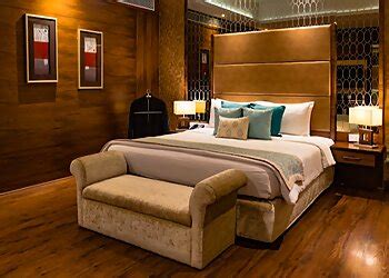 3 Best 5-Star Hotels in Kanpur, UP - Expert Recommendations