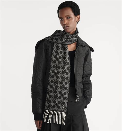 Dior Cannage Scarf Black and White Cashmere | DIOR
