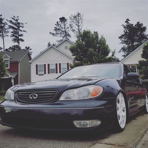 Kevin Atehortua's 2003 Gen2 VQ35DE Custom Modded Infiniti I35