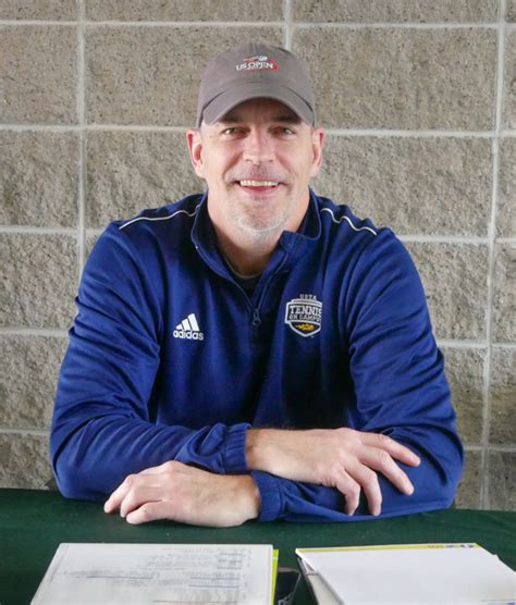 Q&A: Scott Howes, USTA Missouri Valley manager, adult play