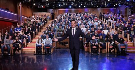 Jimmy Fallon Audience 的图像结果