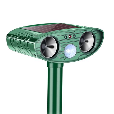 Electronic Deer Repellent Redeo 360° Solar Animal Repeller With
