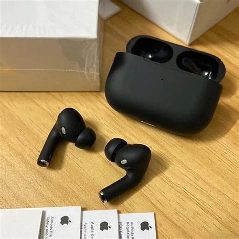 Apple Airpods Pro 2 Black Edition Noise Cancellation With ANC Working ...