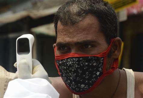 Man, 77, dies of Covid pneumonia in Kashmir; death toll reaches 14 ...