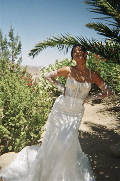 Ramona - Emily Bridal