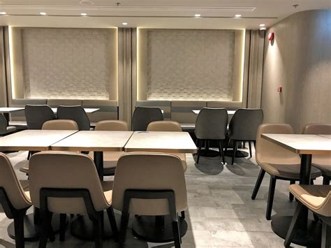 Plaza Premium Lounge (Gate 1) at Hong Kong International Airport | Amex US