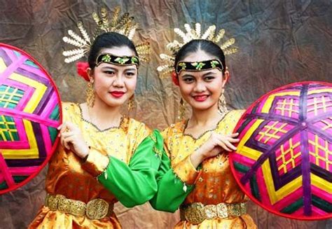 Explore the Rich Tapestry of Brunei Culture