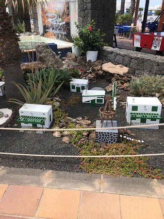 CORAL BEACH RESORT (Arrecife) - Apartment Reviews & Photos - Tripadvisor