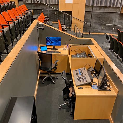 El Wake Tech crea espacios de presentación polivalentes con los ...