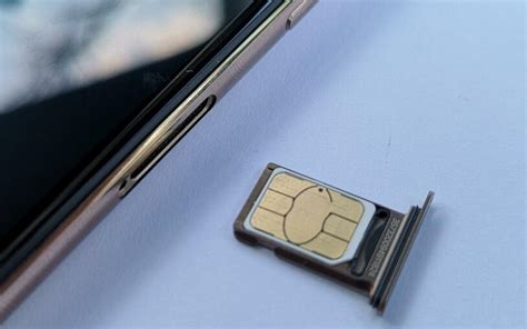 史上最严电话卡实名制：9月起办卡必验身份证_科技_环球网