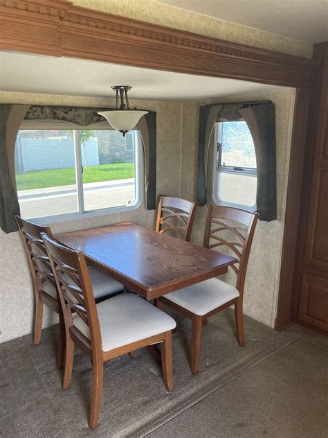 Popular Arctic Fox Travel Trailer Floor Plans