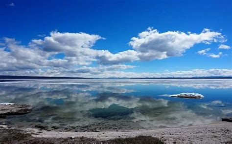 This Yellowstone National Park Guide Is All You Need