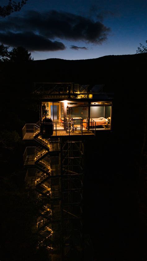 Container Home Tower 的图像结果