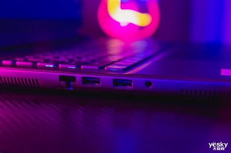 Alienware M19 的图像结果