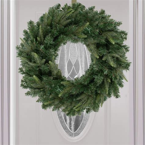 Roosevelt Fir Artificial Christmas Wreath - 36-Inch, Unlit | Christmas ...