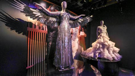 Katniss Everdeen Wedding Dress Mockingjay