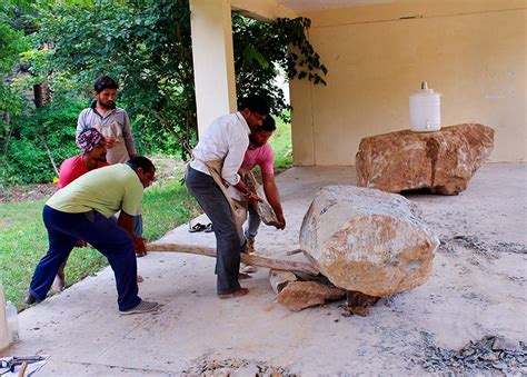 D'source Design Gallery on Interstate Stone Sculpting Camp - Basavanna ...