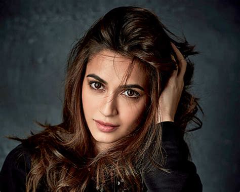 Kriti Kharbanda edits her wish list | Femina.in