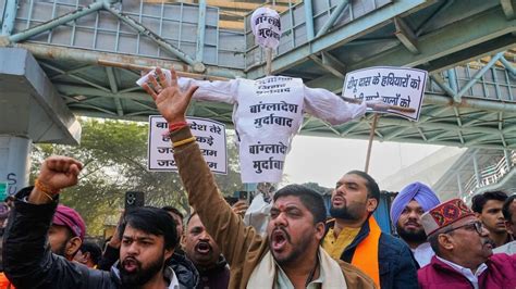 Violence against Hindus: VHP protesters clash with police, break ...