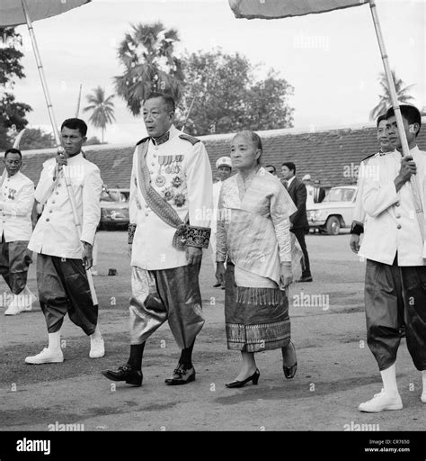 Savang Vatthana, 1907 - 1978, King of Laos 30.10.1986 - 29.10.1959, full length, Vientiane ...
