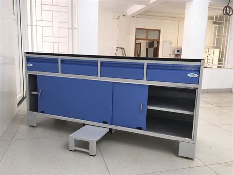 Examination Solutions : Examination Table - Furniicare | Hospital ...