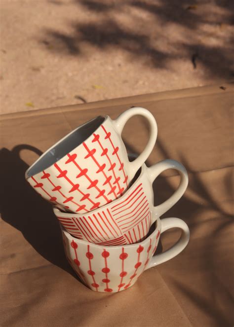 Red Patterned Mugs - Set of three - WeavingHomes