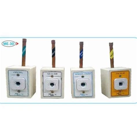 Medical Gas Outlets - Medical Oxygen Gas Outlet Manufacturer from Delhi