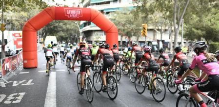 La Vuelta Júnior, la primera en rodar por las calles de Barcelona con ...