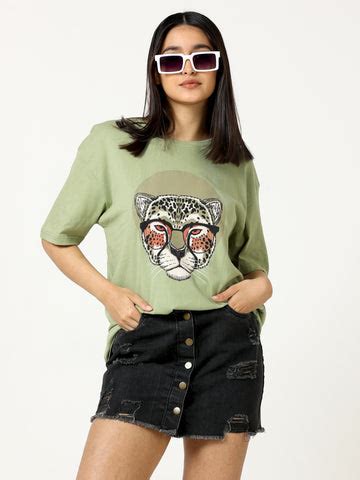 Buy On-Trend Oversized T-Shirts for Women Online - ALBATROSS ...